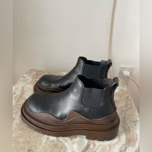 Bottega Veneta Tire Boots Black/ Brown Size 5/35